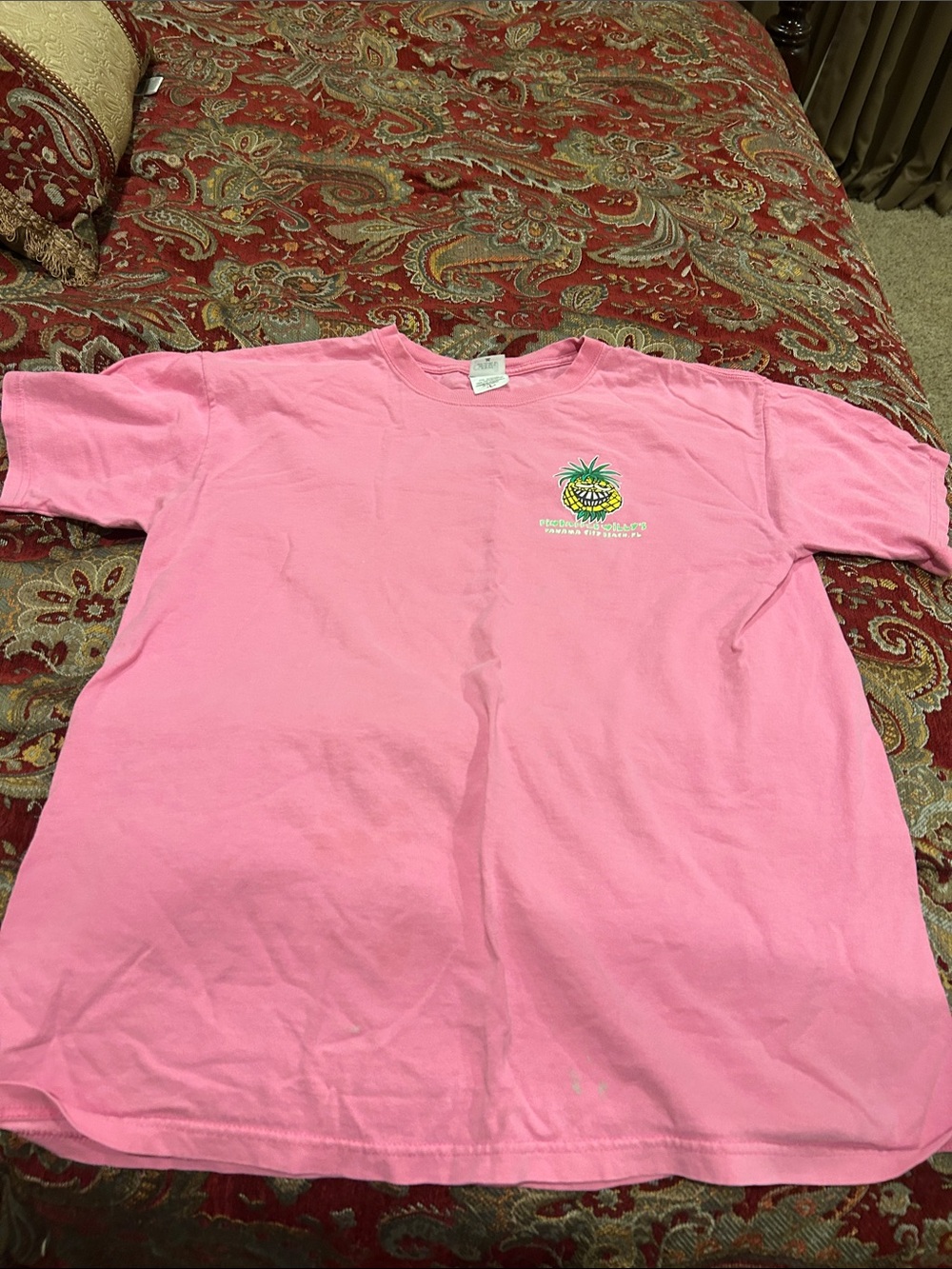 Anvil Pink Short Sleeve Tee with Pineapple Chest Graphic